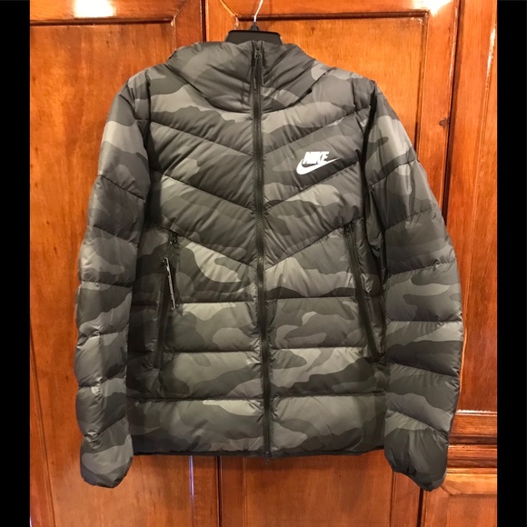 nike sportswear down fill windrunner printed hooded puffer jacket